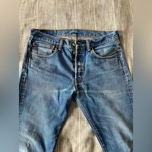 Levi’s 501 light wash -32
